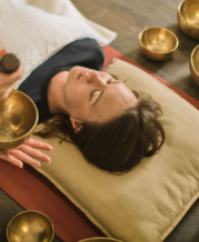 sound healing therapy with Aiyana Fraley at Hand to Soul in St. Petersburg, Florida.